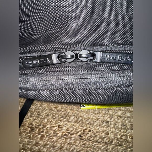 🖤 Vera Bradley Mini Backpack – Sleek Black Nylon 🖤🎒 - Picture 4 of 10